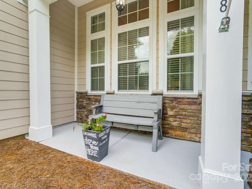 8928 Carneros Creek Road, Charlotte, NC 28214.  MLS# CAR4187090, YatesRealty ID 10527. 