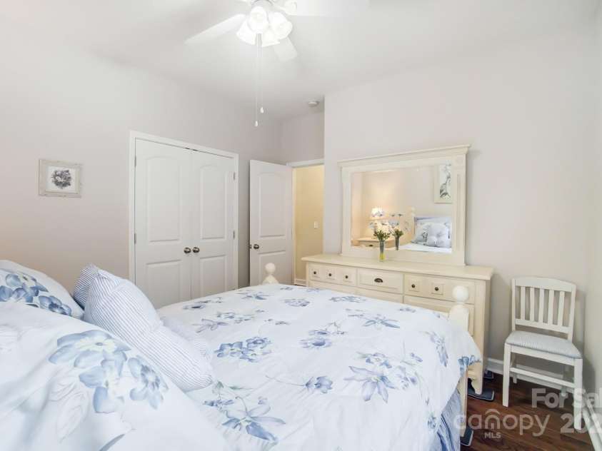 8928 Carneros Creek Road, Charlotte, NC 28214.  MLS# CAR4187090, YatesRealty ID 10527. 