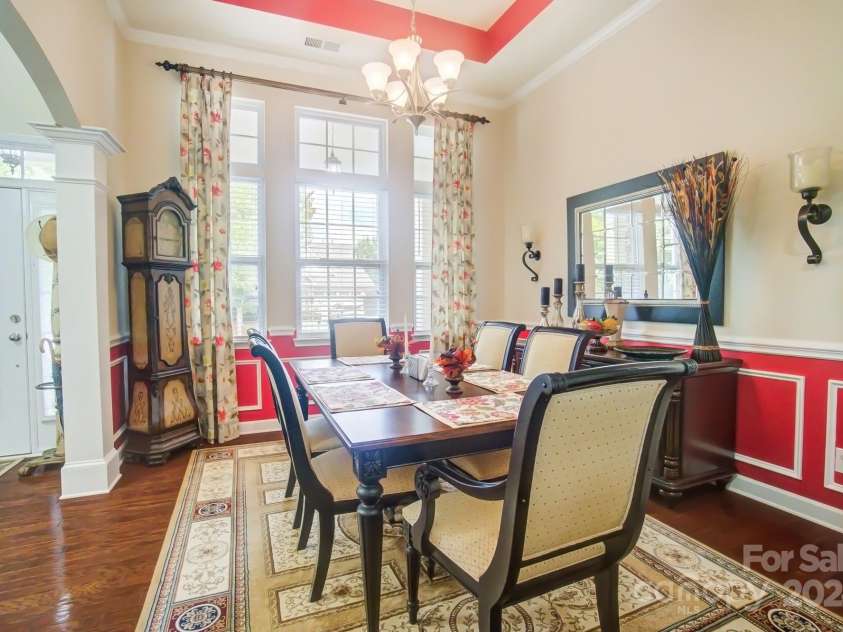 8928 Carneros Creek Road, Charlotte, NC 28214.  MLS# CAR4187090, YatesRealty ID 10527. 