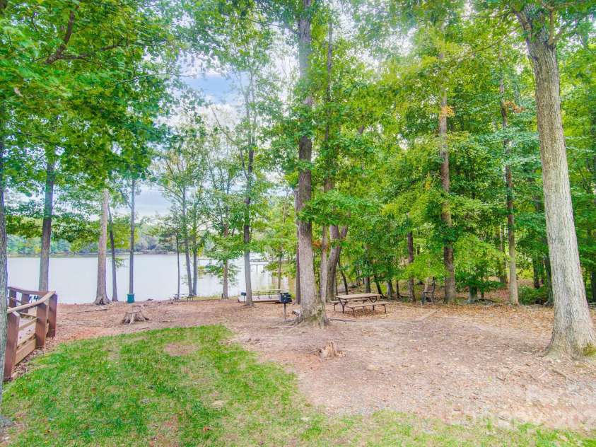 8928 Carneros Creek Road, Charlotte, NC 28214.  MLS# CAR4187090, YatesRealty ID 10527. 