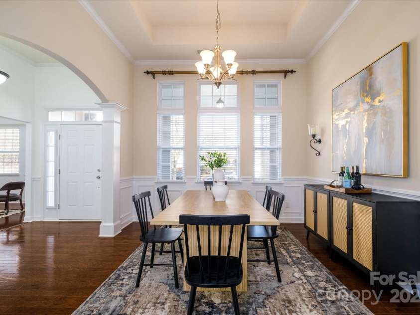 8928 Carneros Creek Road, Charlotte, NC 28214.  MLS# CAR4327993, YatesRealty ID 10527. Dining Room