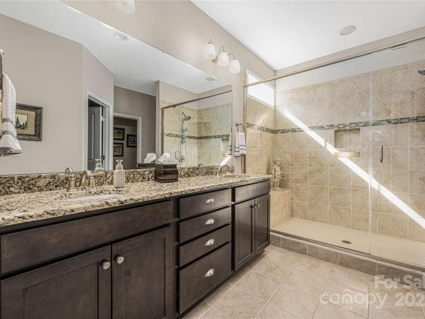2455 Seagull Drive, Denver, NC 28037.  MLS# CAR4233240, YatesRealty ID 10528. 
