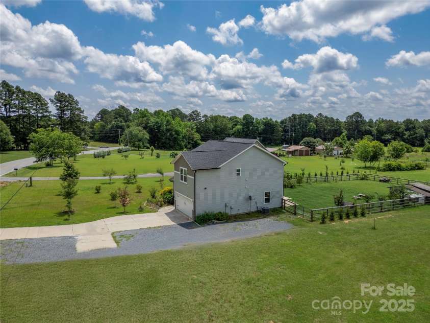 556 Big Lick Road, Stanfield, NC 28163.  MLS# CAR4271286, YatesRealty ID 10528. 