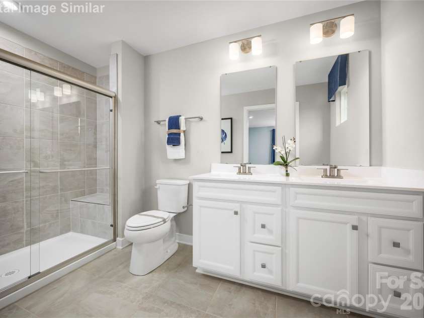 3290 Eller Drive Extension, Hickory, NC 28602.  MLS# CAR4290780, YatesRealty ID 10529. 