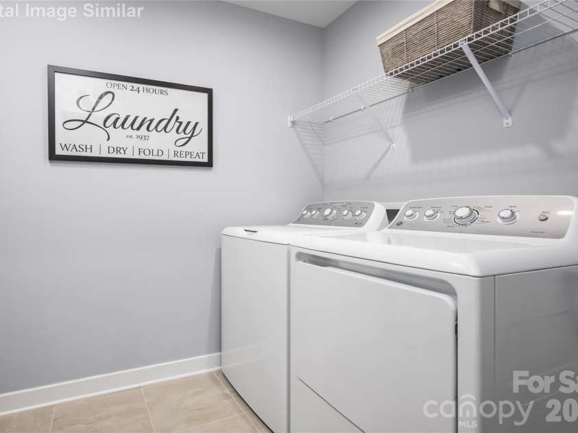 3290 Eller Drive Extension, Hickory, NC 28602.  MLS# CAR4290780, YatesRealty ID 10529. 