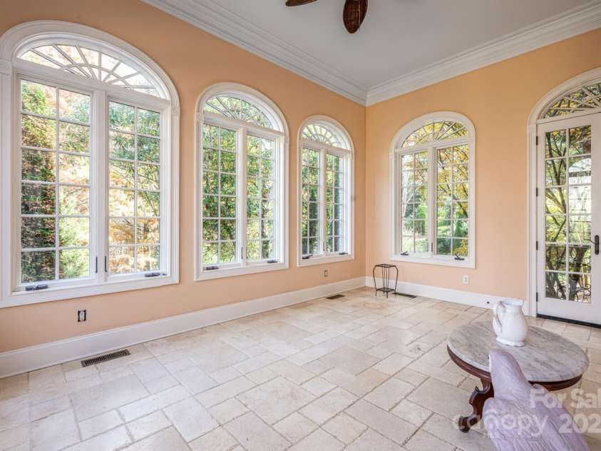 150 Rainbow View Drive, Fletcher, NC 28732.  MLS# CAR4322580, YatesRealty ID 1053. 