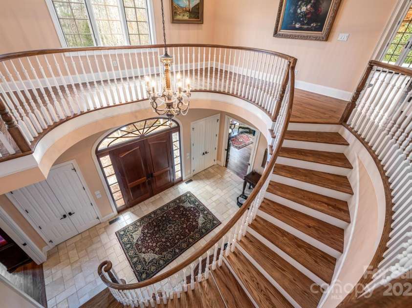 150 Rainbow View Drive, Fletcher, NC 28732.  MLS# CAR4322580, YatesRealty ID 1053. 