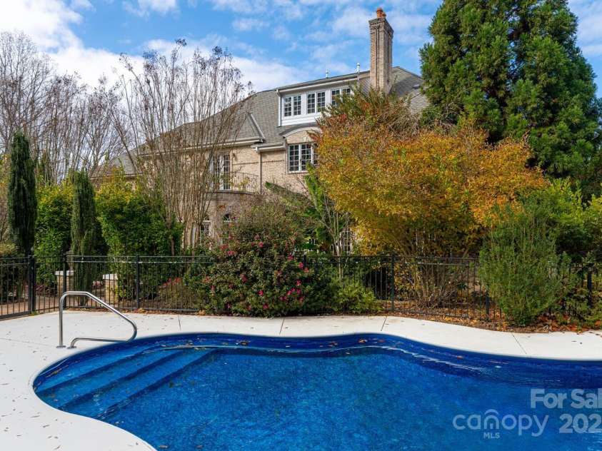 150 Rainbow View Drive, Fletcher, NC 28732.  MLS# CAR4322580, YatesRealty ID 1053. 