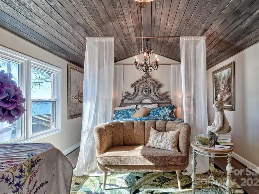 2700 Singleton Creek Road, Liberty Hill, SC 29074.  MLS# CAR4221959, YatesRealty ID 1053. 