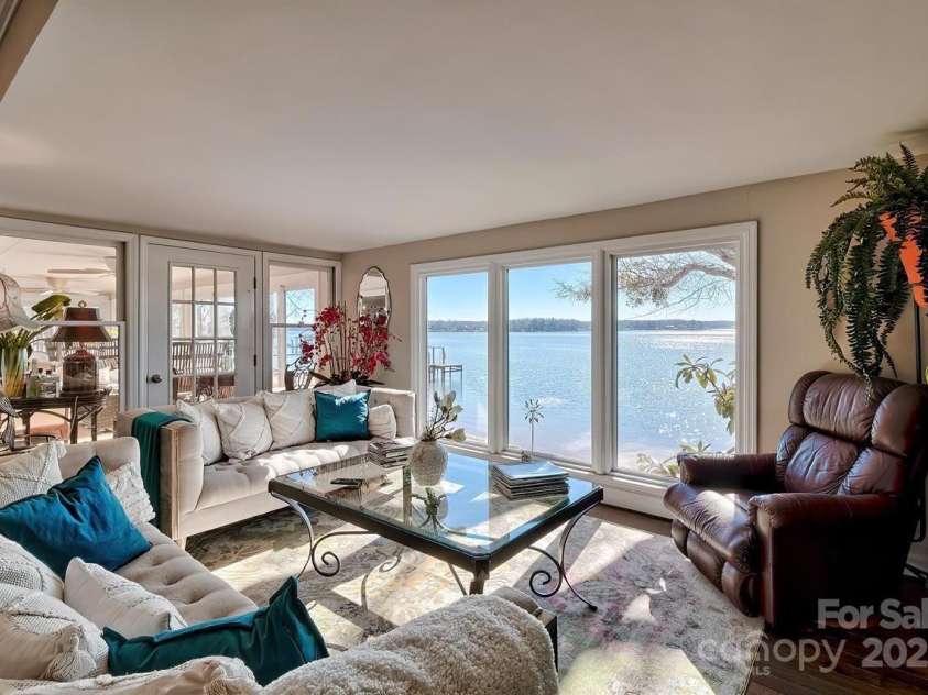 2700 Singleton Creek Road, Liberty Hill, SC 29074.  MLS# CAR4221959, YatesRealty ID 1053. 