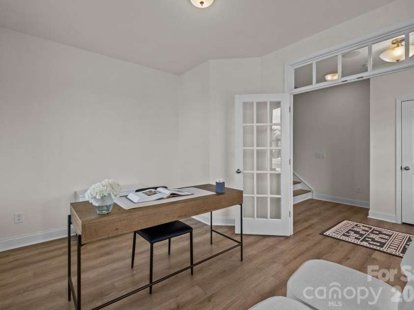 3106 Middle Street, Charlotte, NC 28278.  MLS# CAR4361152, YatesRealty ID 10531. Representative
