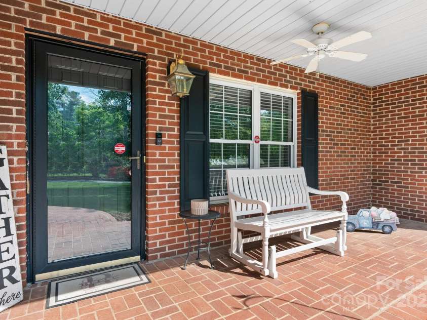503 Sanford Gragg Road, Hudson, NC 28638.  MLS# CAR4253917, YatesRealty ID 10531. 