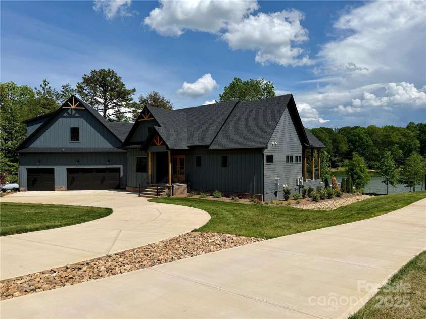 116 Emmaline Court, Troutman, NC 28166.  MLS# CAR4150567, YatesRealty ID 10532. 