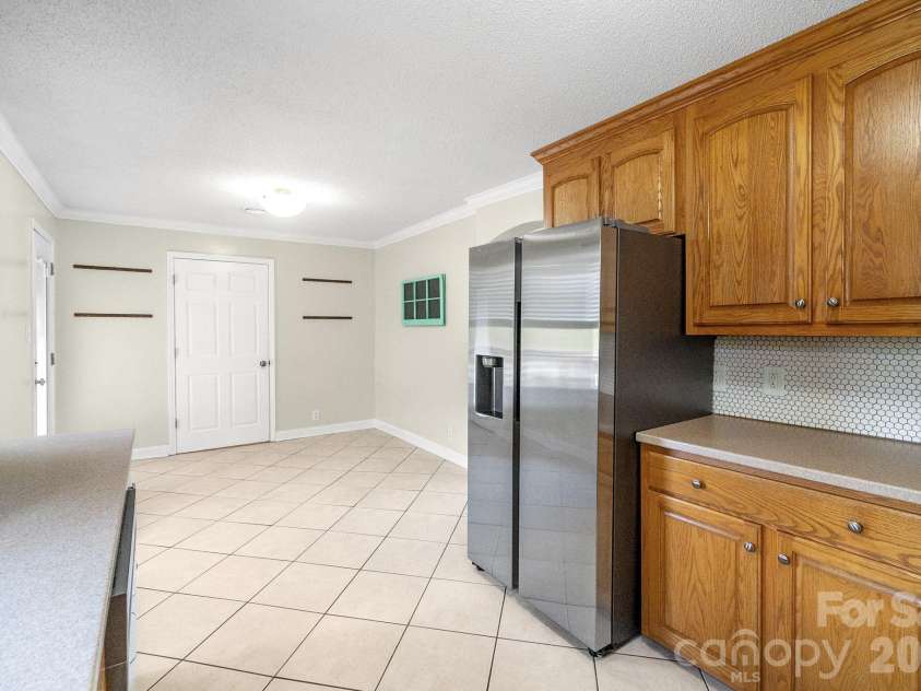 1317 Potter Road, Lancaster, SC 29720.  MLS# CAR4365891, YatesRealty ID 10532. 