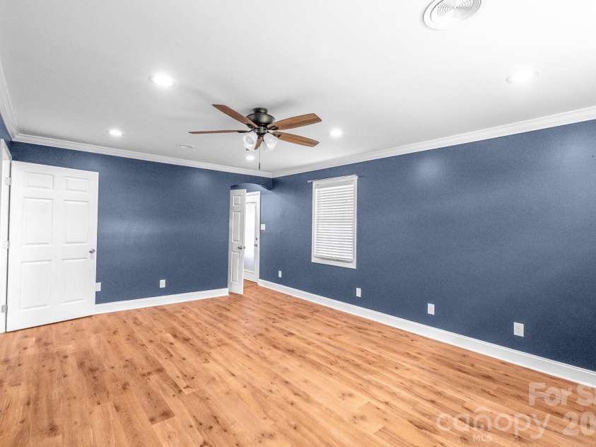 1317 Potter Road, Lancaster, SC 29720.  MLS# CAR4365891, YatesRealty ID 10532. 