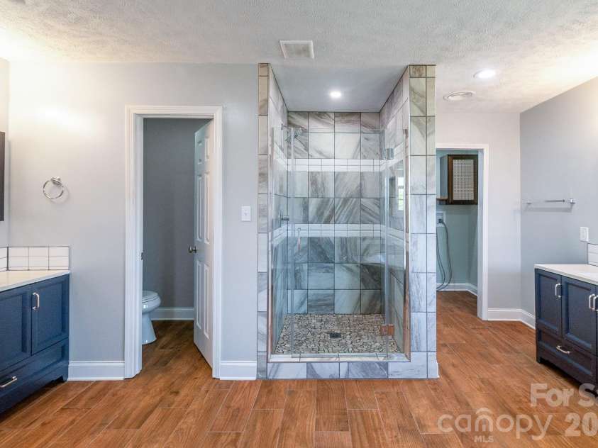 1317 Potter Road, Lancaster, SC 29720.  MLS# CAR4365891, YatesRealty ID 10532. 