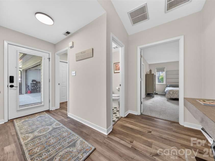 9018 St Lucia Lane, Charlotte, NC 28277.  MLS# CAR4363667, YatesRealty ID 10533. 