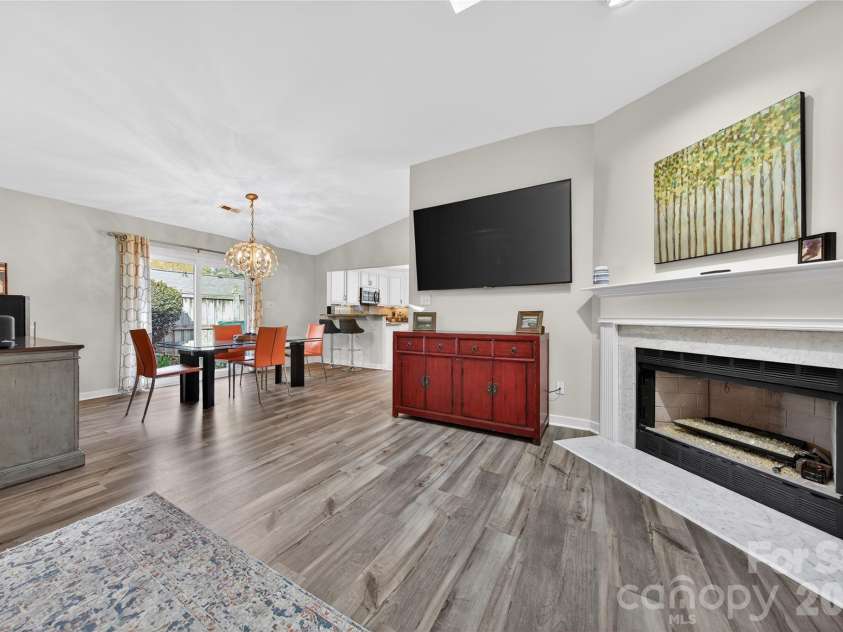 9018 St Lucia Lane, Charlotte, NC 28277.  MLS# CAR4363667, YatesRealty ID 10533. 
