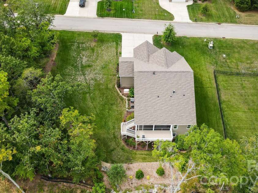 3812 Arial Lane, York, SC 29745.  MLS# CAR4363339, YatesRealty ID 10534. 