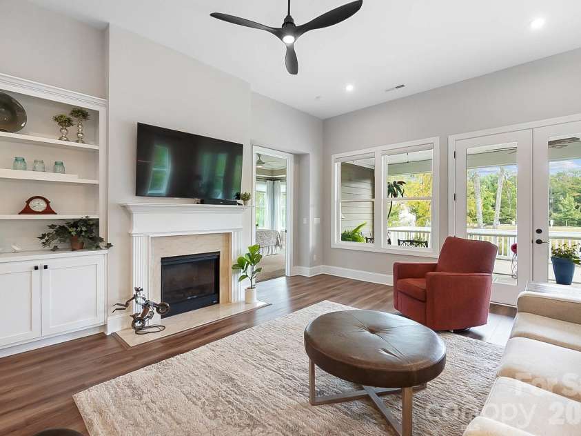 3812 Arial Lane, York, SC 29745.  MLS# CAR4363339, YatesRealty ID 10534. 