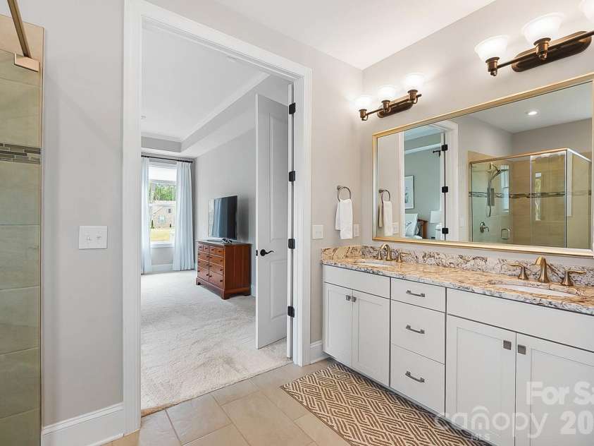 3812 Arial Lane, York, SC 29745.  MLS# CAR4363339, YatesRealty ID 10534. 