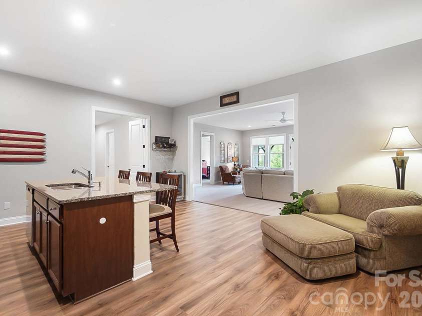 3812 Arial Lane, York, SC 29745.  MLS# CAR4363339, YatesRealty ID 10534. 