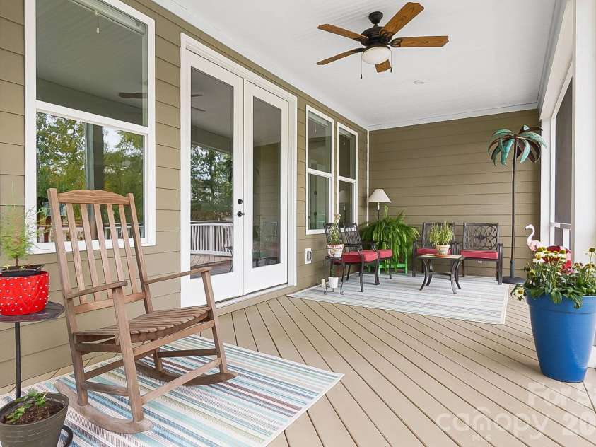 3812 Arial Lane, York, SC 29745.  MLS# CAR4363339, YatesRealty ID 10534. 