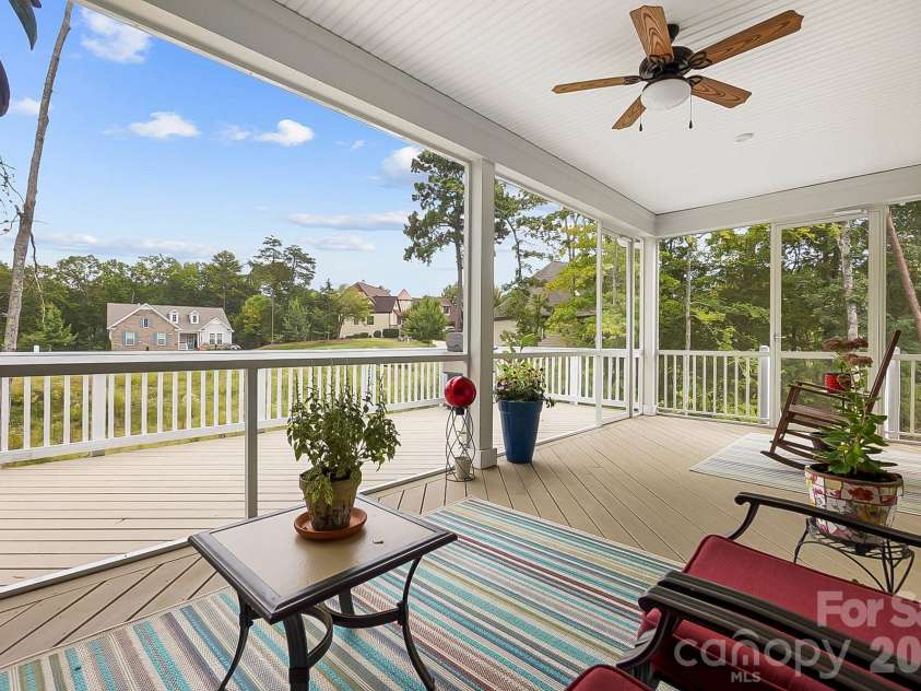 3812 Arial Lane, York, SC 29745.  MLS# CAR4363339, YatesRealty ID 10534. 