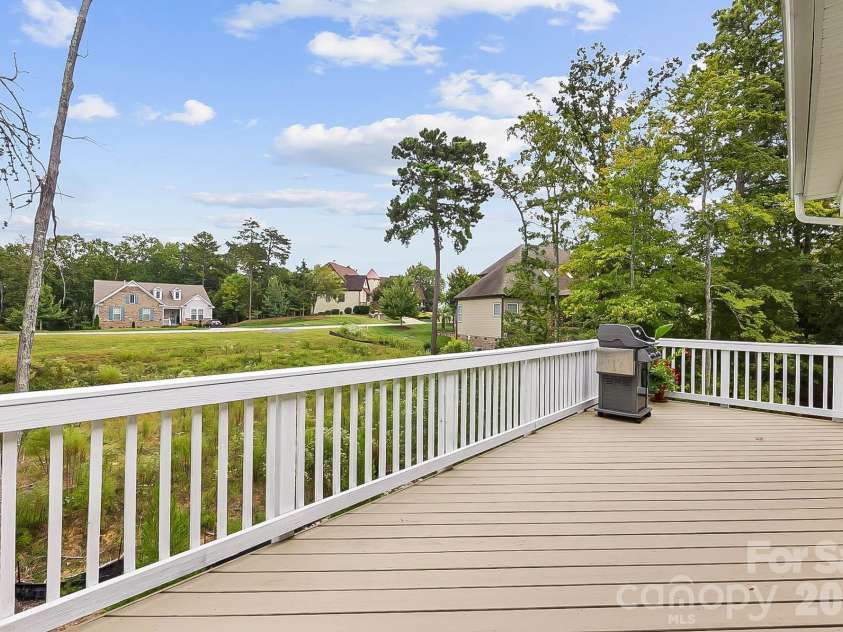 3812 Arial Lane, York, SC 29745.  MLS# CAR4363339, YatesRealty ID 10534. 
