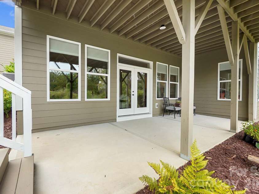 3812 Arial Lane, York, SC 29745.  MLS# CAR4363339, YatesRealty ID 10534. 