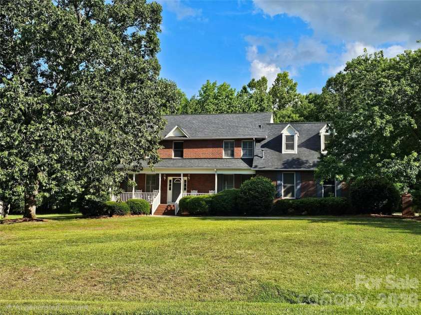 3486 Victorian Hills Drive, Richburg, SC 29729.  MLS# CAR4404160, YatesRealty ID 10535. 