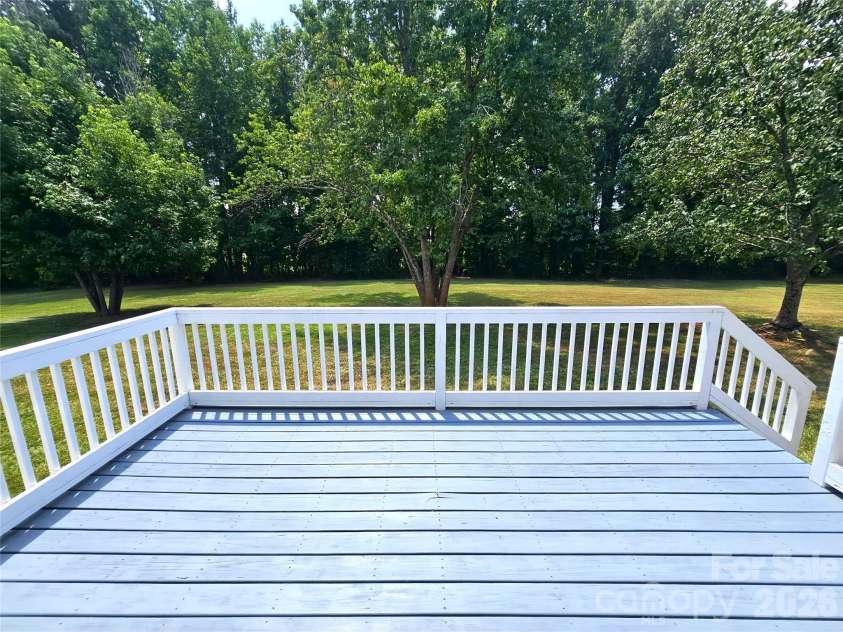 3486 Victorian Hills Drive, Richburg, SC 29729.  MLS# CAR4404160, YatesRealty ID 10535. Back Deck