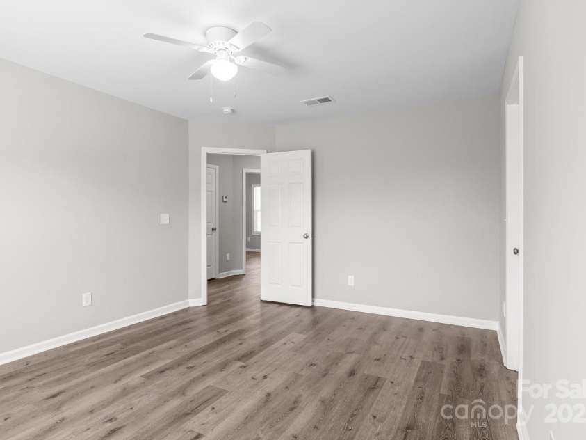 106 Desert Sky Court, Statesville, NC 28625.  MLS# CAR4237719, YatesRealty ID 10536. 