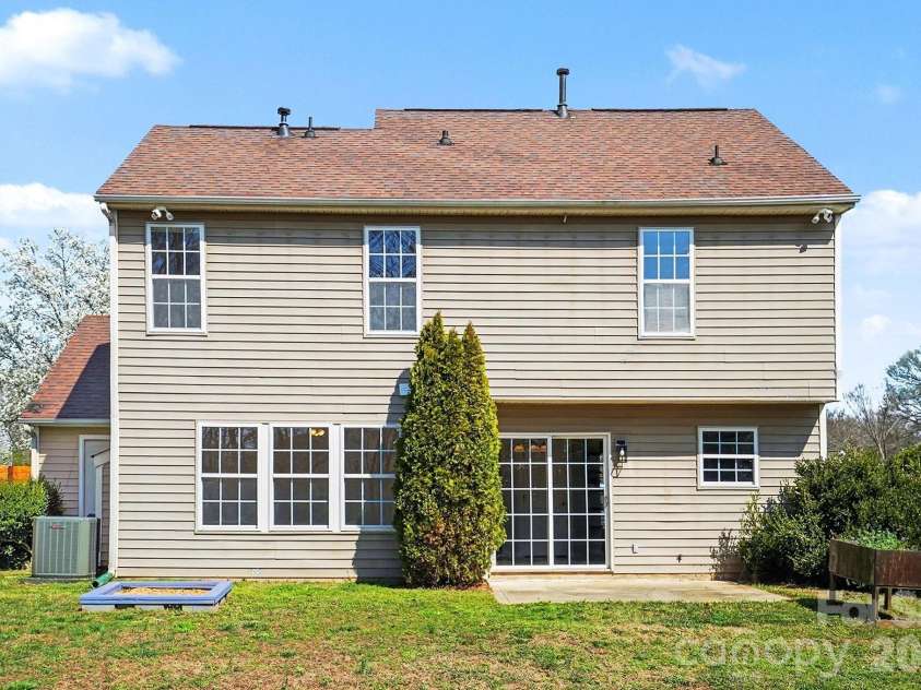 2503 Kings Farm Way, Indian Trail, NC 28079.  MLS# CAR4353719, YatesRealty ID 10536. 