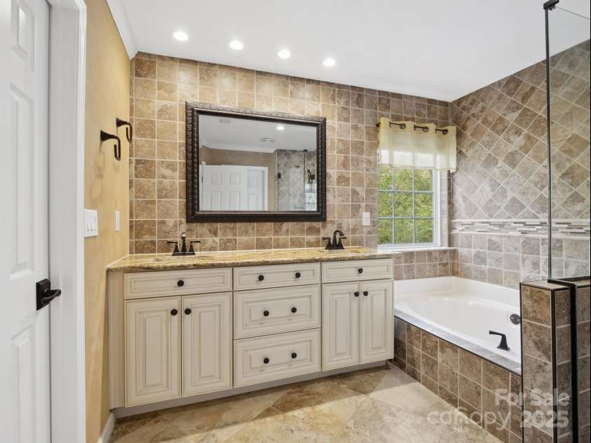 3140 Legacy Park Boulevard, Fort Mill, SC 29707.  MLS# CAR4234989, YatesRealty ID 10537. 