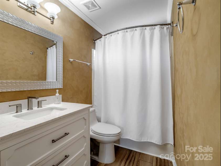 3140 Legacy Park Boulevard, Fort Mill, SC 29707.  MLS# CAR4234989, YatesRealty ID 10537. 