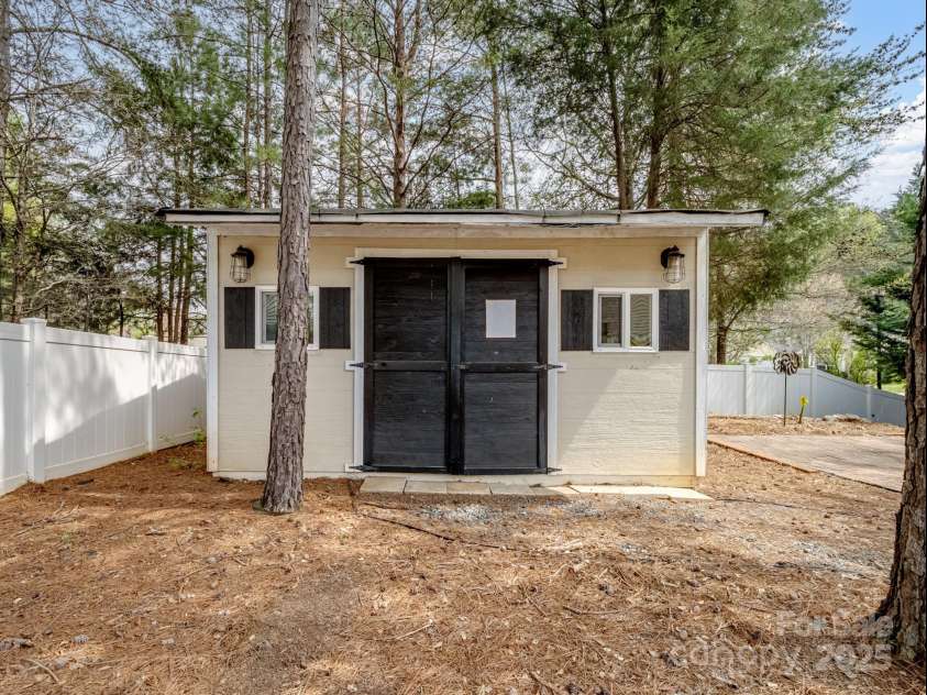 3140 Legacy Park Boulevard, Fort Mill, SC 29707.  MLS# CAR4234989, YatesRealty ID 10537. 