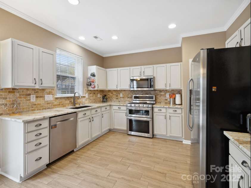 3140 Legacy Park Boulevard, Fort Mill, SC 29707.  MLS# CAR4234989, YatesRealty ID 10537. 