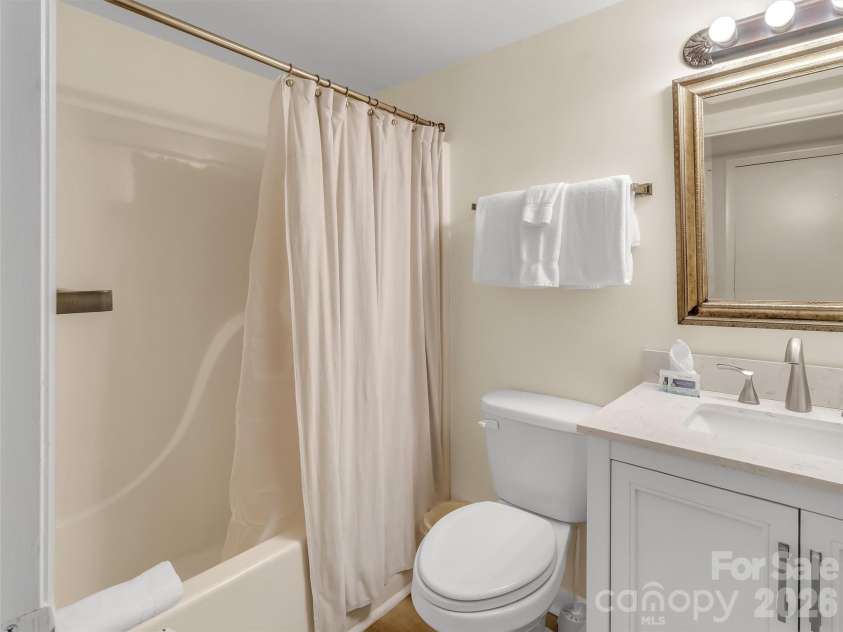21 Peaceful Way, Lake Junaluska, NC 28745.  MLS# CAR4361818, YatesRealty ID 10539. 