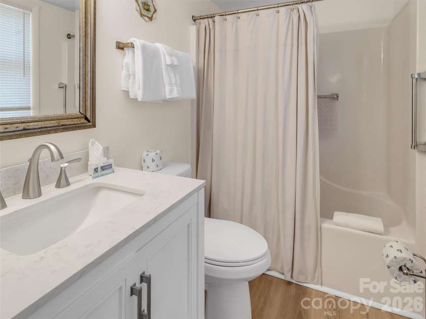 21 Peaceful Way, Lake Junaluska, NC 28745.  MLS# CAR4361818, YatesRealty ID 10539. 