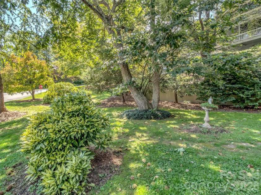 21 Peaceful Way, Lake Junaluska, NC 28745.  MLS# CAR4361818, YatesRealty ID 10539. 