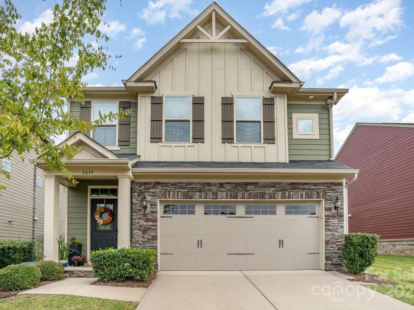 3614 Dolly Madison Road, Charlotte, NC 28208.  MLS# CAR4237478, YatesRealty ID 10542. Front Elevation