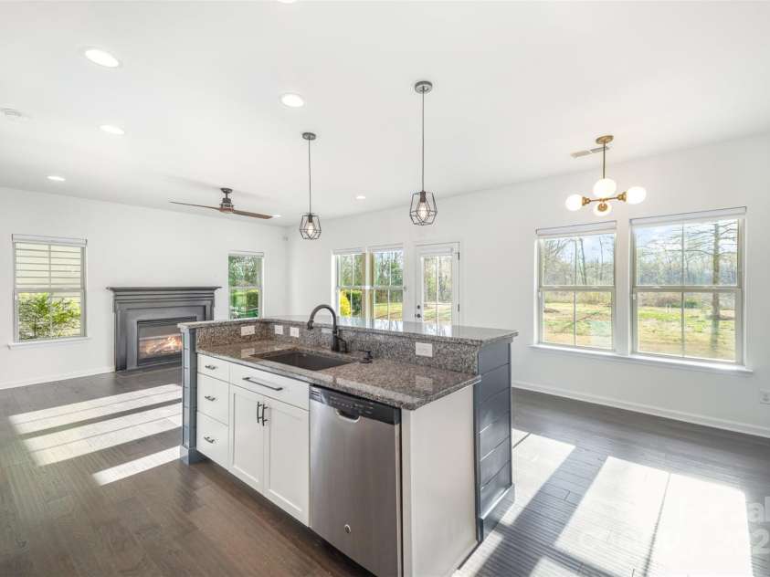 3614 Dolly Madison Road, Charlotte, NC 28208.  MLS# CAR4237478, YatesRealty ID 10542. Kitchen, Eating, and Living