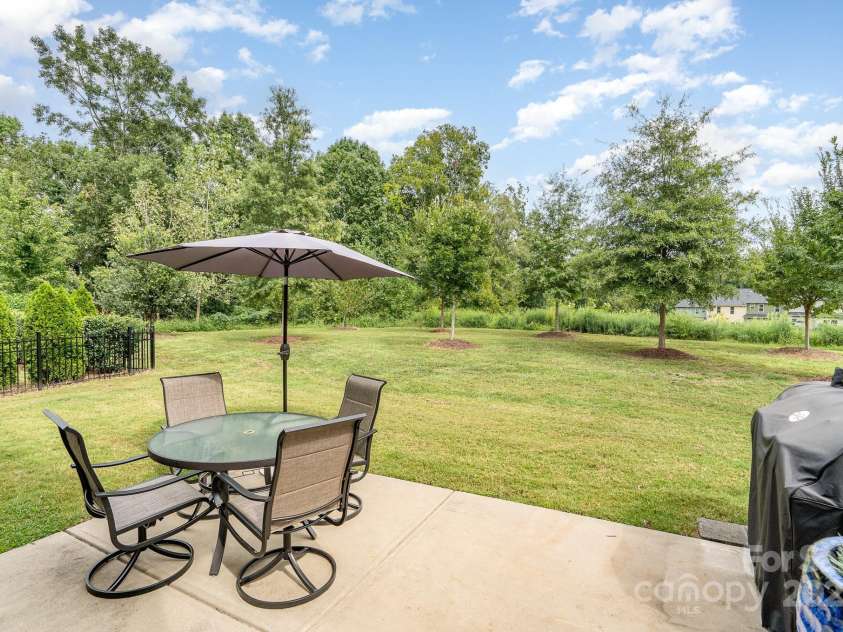 3614 Dolly Madison Road, Charlotte, NC 28208.  MLS# CAR4237478, YatesRealty ID 10542. Patio and Backyard