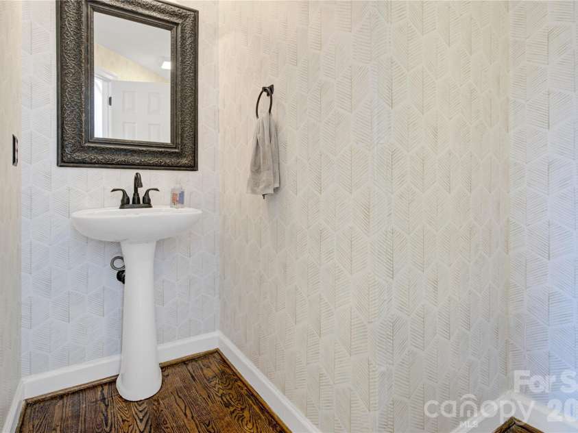 8810 Peppergrass Lane, Waxhaw, NC 28173.  MLS# CAR4353284, YatesRealty ID 10542. 