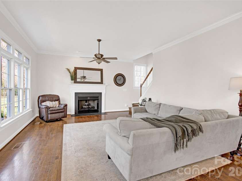 8810 Peppergrass Lane, Waxhaw, NC 28173.  MLS# CAR4353284, YatesRealty ID 10542. 