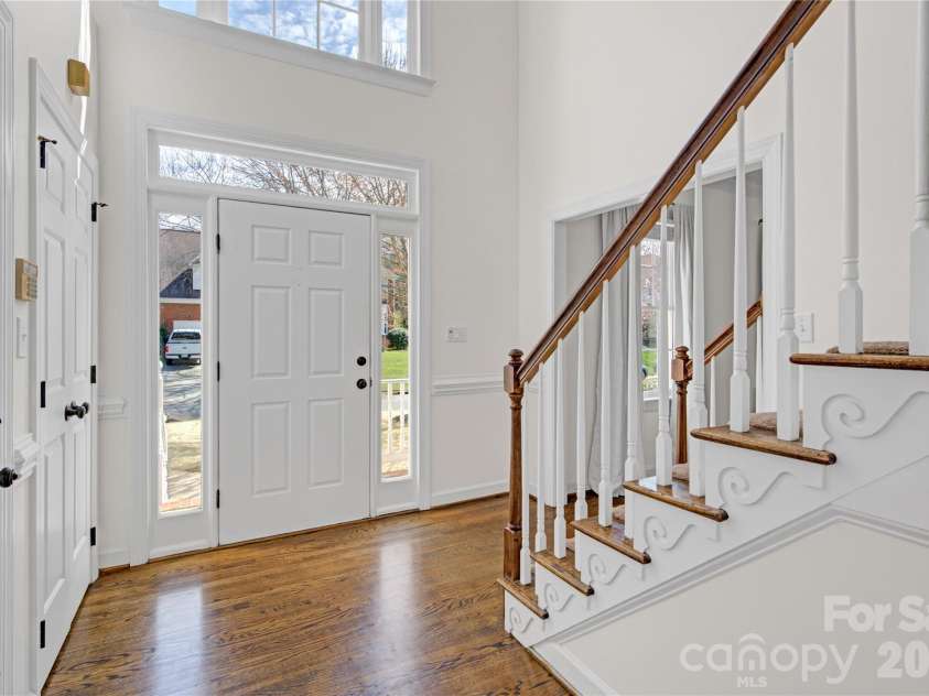 8810 Peppergrass Lane, Waxhaw, NC 28173.  MLS# CAR4353284, YatesRealty ID 10542. 