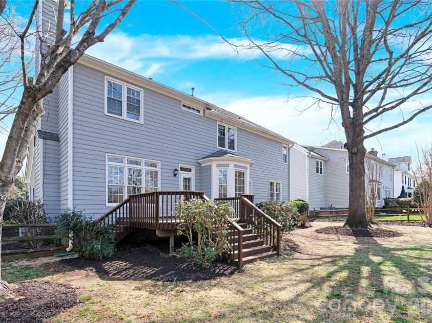 8810 Peppergrass Lane, Waxhaw, NC 28173.  MLS# CAR4353284, YatesRealty ID 10542. 