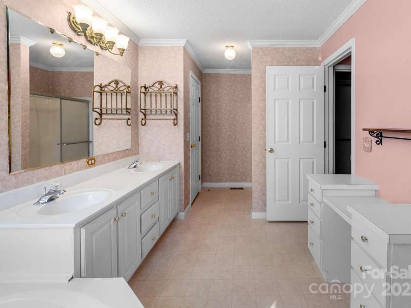 2716 Camp Creek Road, Lancaster, SC 29720.  MLS# CAR4301902, YatesRealty ID 10543. 