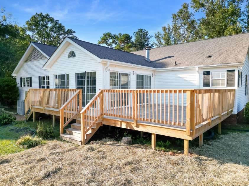2716 Camp Creek Road, Lancaster, SC 29720.  MLS# CAR4410898, YatesRealty ID 10543. 